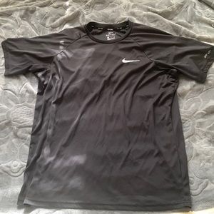 M nike swim shirt
